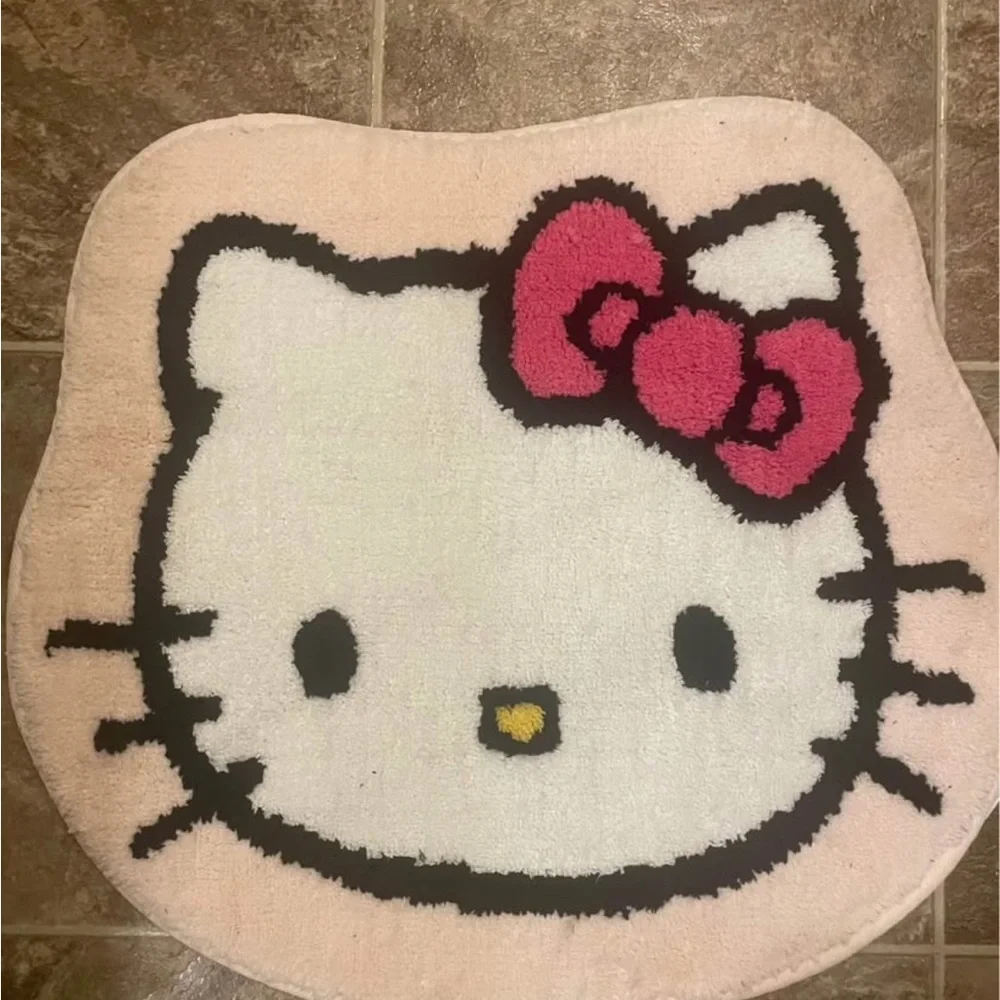 Hello Kitty Face Rug
